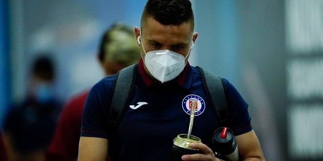 League MX: Mikel Arriola Arrested Against Jonathan Rodríguez For His Discipline With Cruz Azul