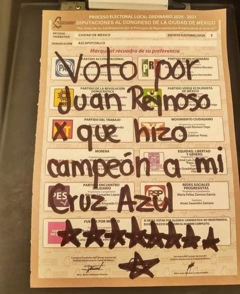 Voto para Juan Reynoso